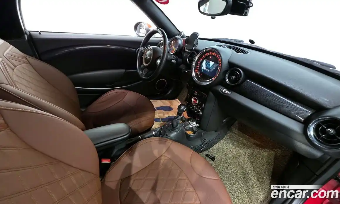 Mini Roadster 2015 1.6 Автомат в Москве № 171433, фото 14