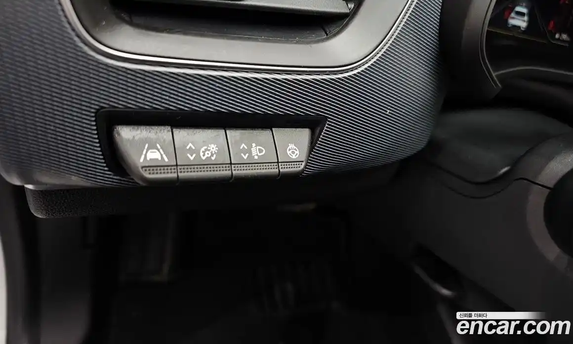 Renault XM3 2023 1.6 Автомат в Москве № 179260, фото 11