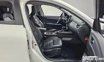 Renault XM3 2023 1.6 Автомат в Москве № 179260, миниатюра 2