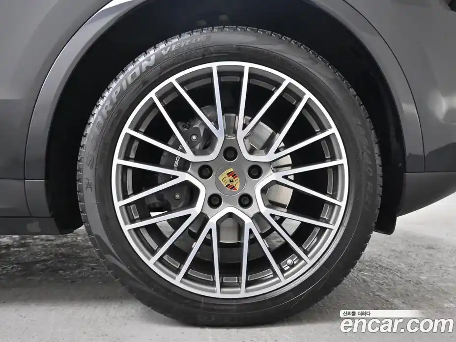 Porsche Cayenne 2021 3.0 Автомат в Москве № 184971, фото 5