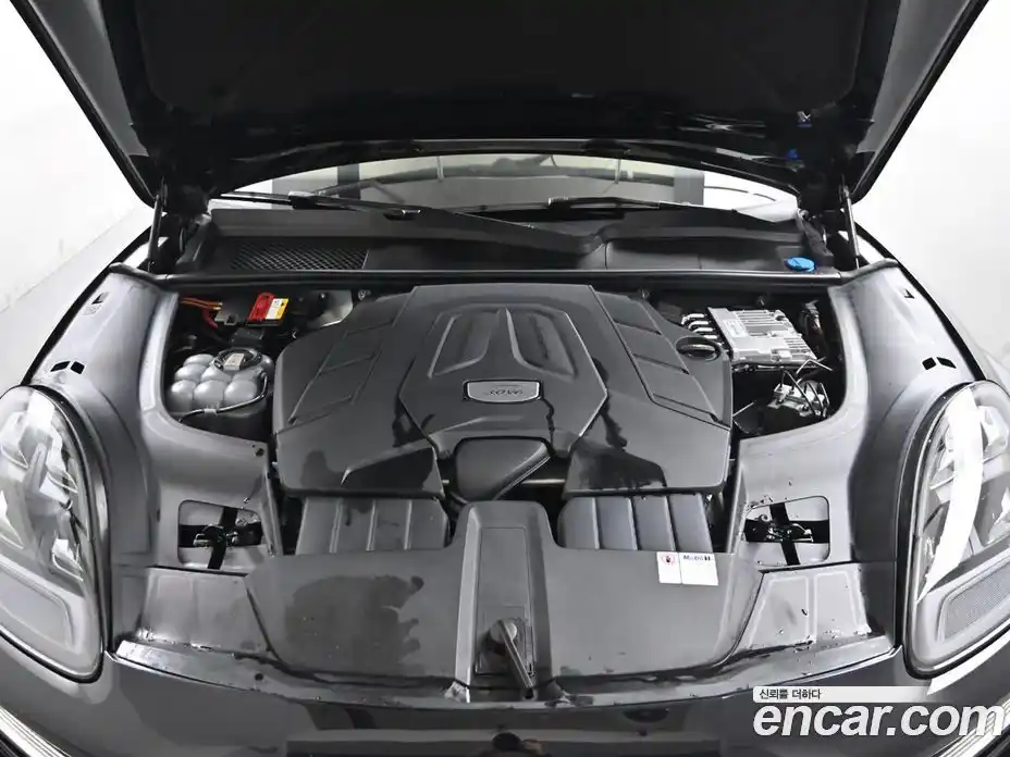 Porsche Cayenne 2021 3.0 Автомат в Москве № 184971, фото 6