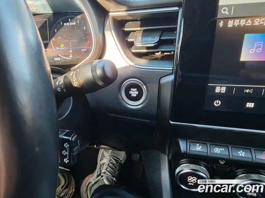 Renault XM3 2020 1.3 Автомат в Москве № 185531, фото 16