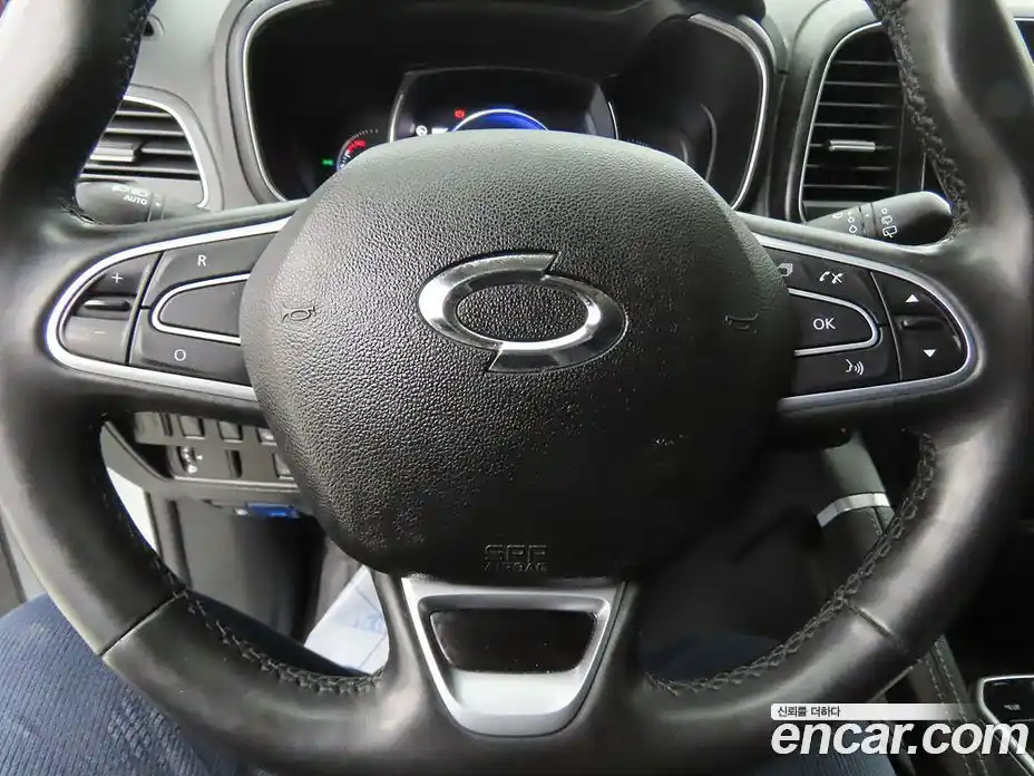 Renault QM6 2023 2.0 Автомат в Москве № 186239, фото 15