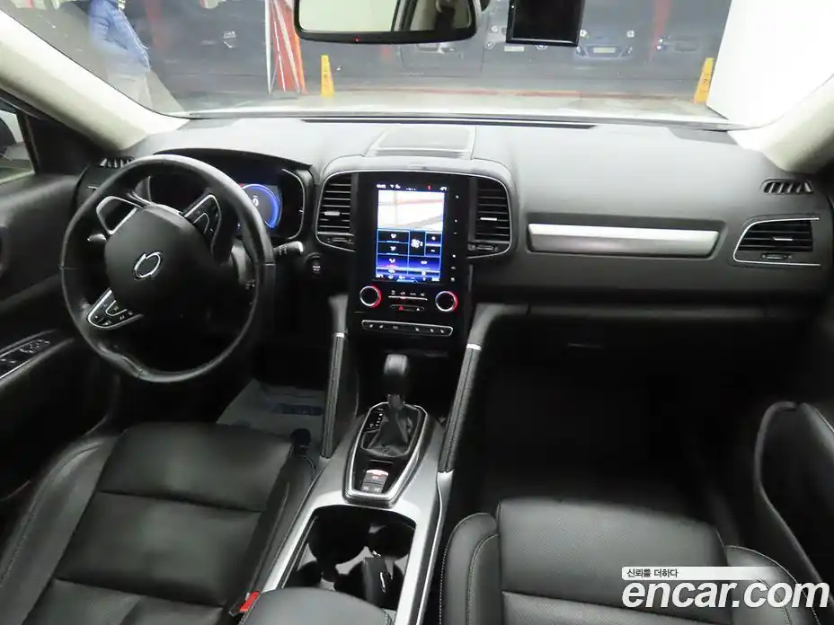 Renault QM6 2023 2.0 Автомат в Москве № 186239, фото 5