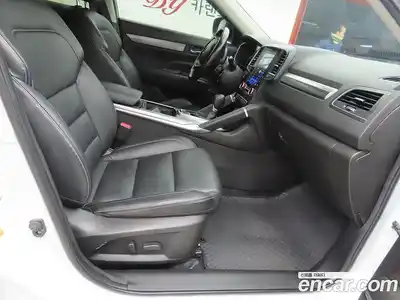 Renault QM6 2023 2.0 Автомат в Москве № 186239, миниатюра 6