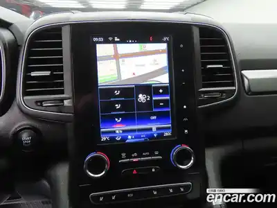 Renault QM6 2023 2.0 Автомат в Москве № 186239, миниатюра 9