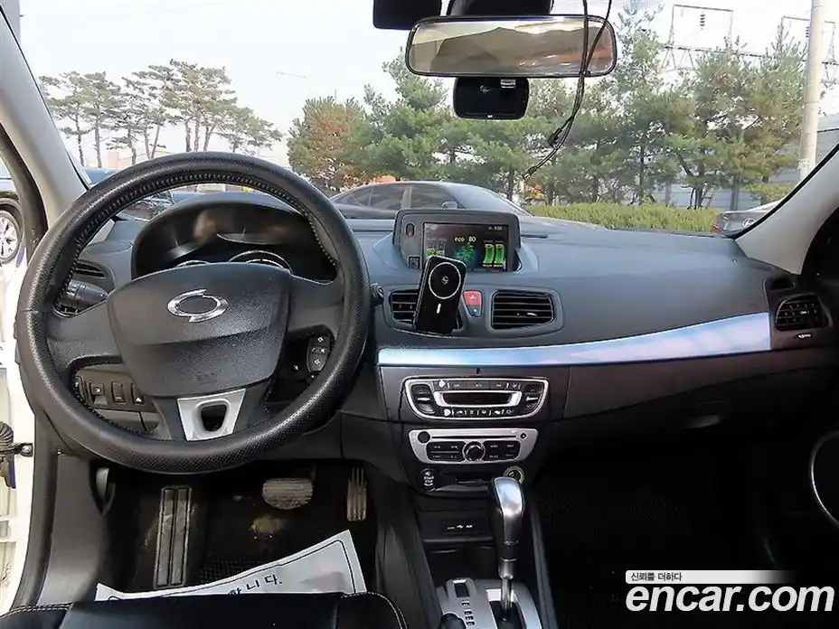 Renault SM3 2014 Автомат в Москве № 186466, фото 7