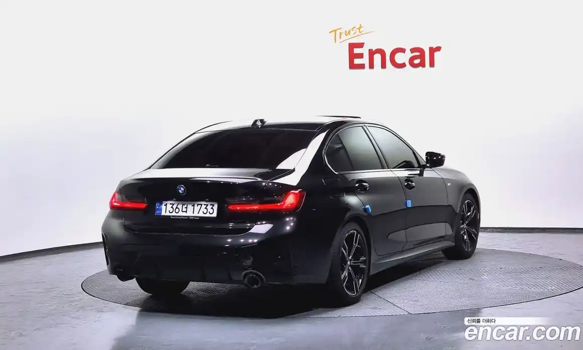 BMW 3-Series 2023 2.0 Автомат в Москве № 187919, фото 14