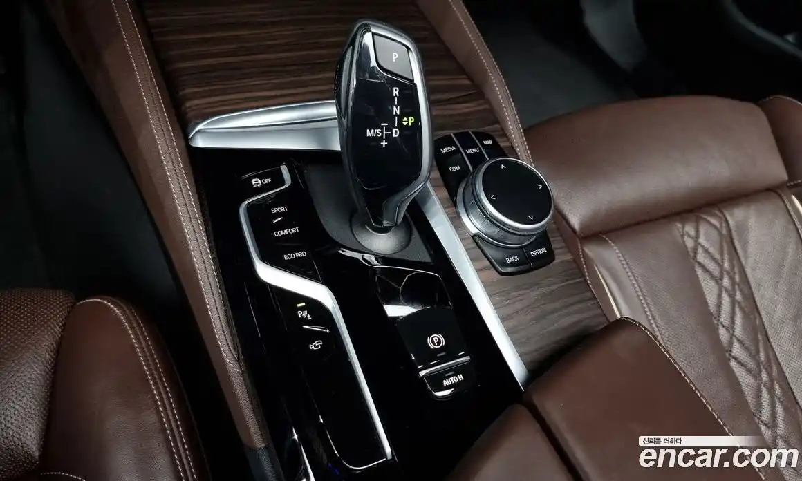 BMW 5-Series 2021 2.0 Автомат в Москве № 189193, фото 14