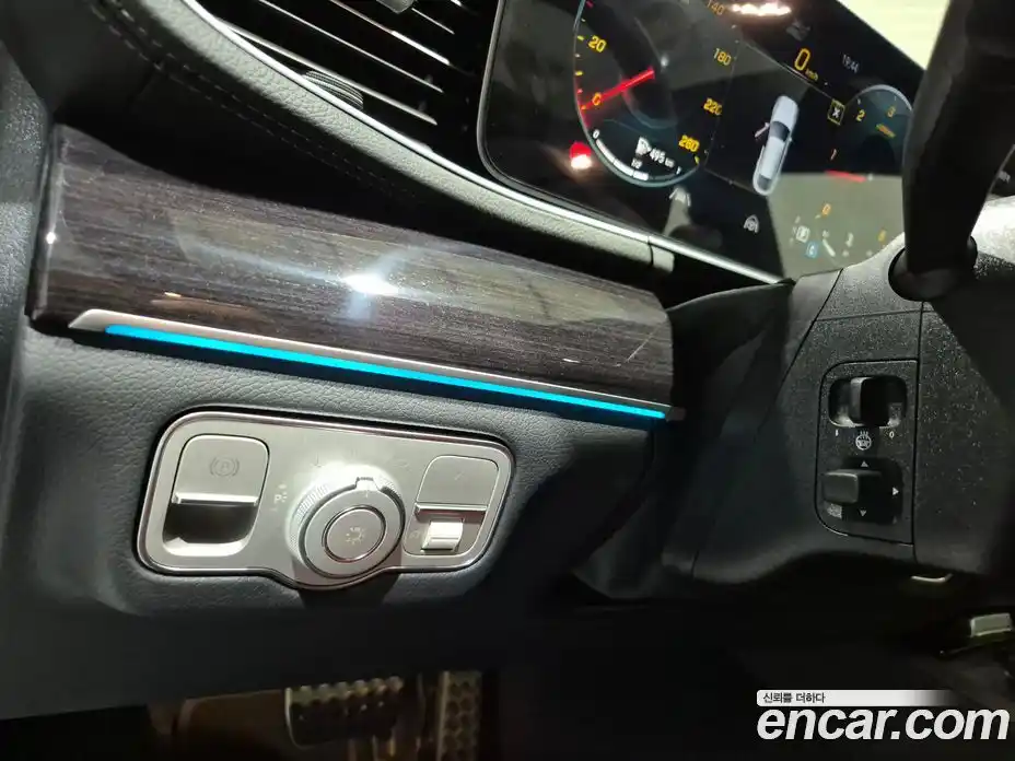 Mercedes-Benz GLE-Class 2023 2.9 Автомат в Москве № 193711, фото 13