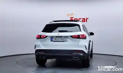 Mercedes-Benz GLA-Class 2020 2.0 Автомат в Москве № 194478, миниатюра 4