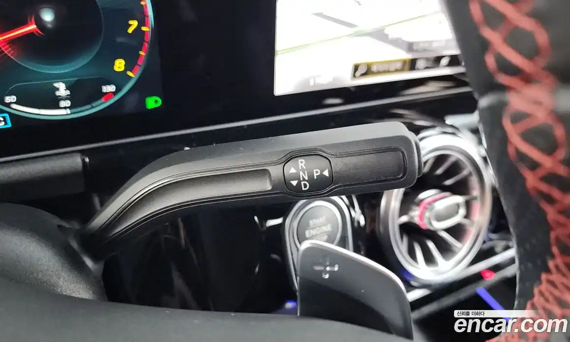 Mercedes-Benz GLA-Class 2020 2.0 Автомат в Москве № 194478, фото 9