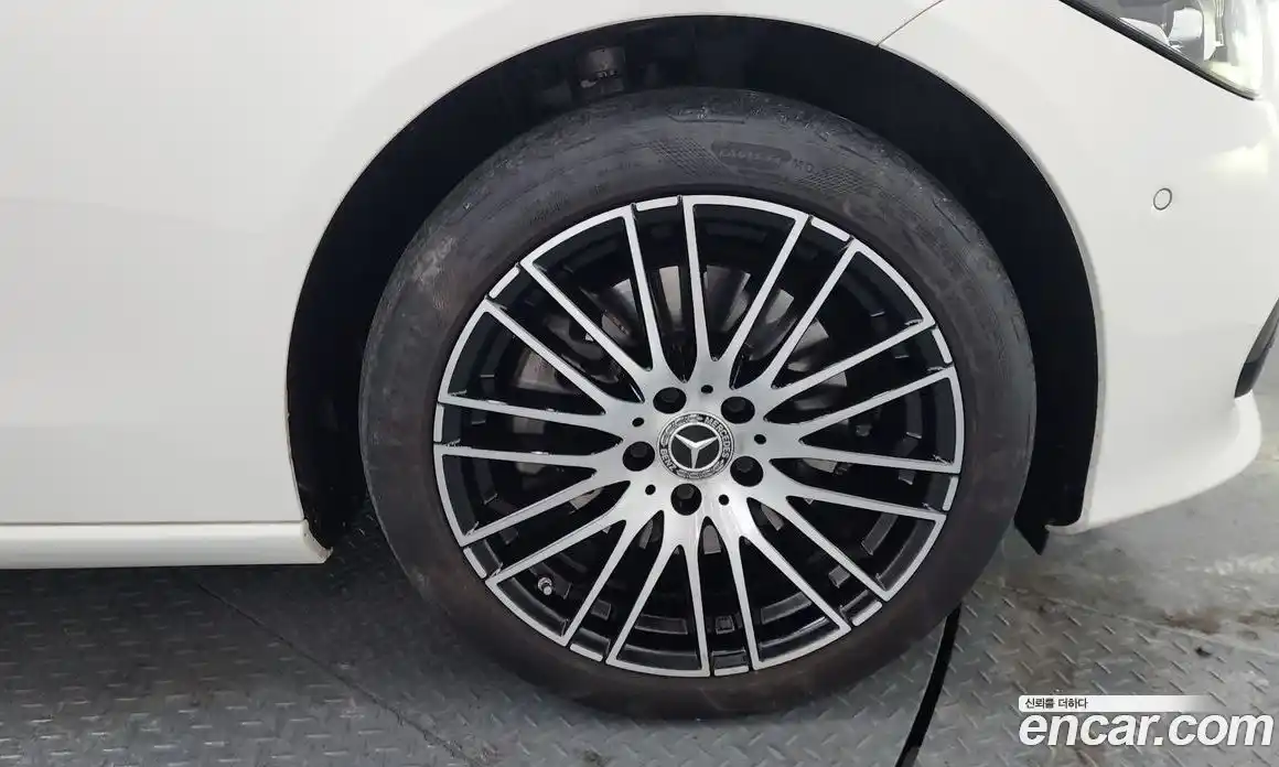 Mercedes-Benz C-Class 2022 2.0 Автомат в Москве № 195404, фото 19