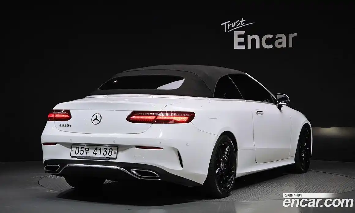 Mercedes-Benz E-Class 2018 1.9 Автомат в Москве № 195530, фото 19