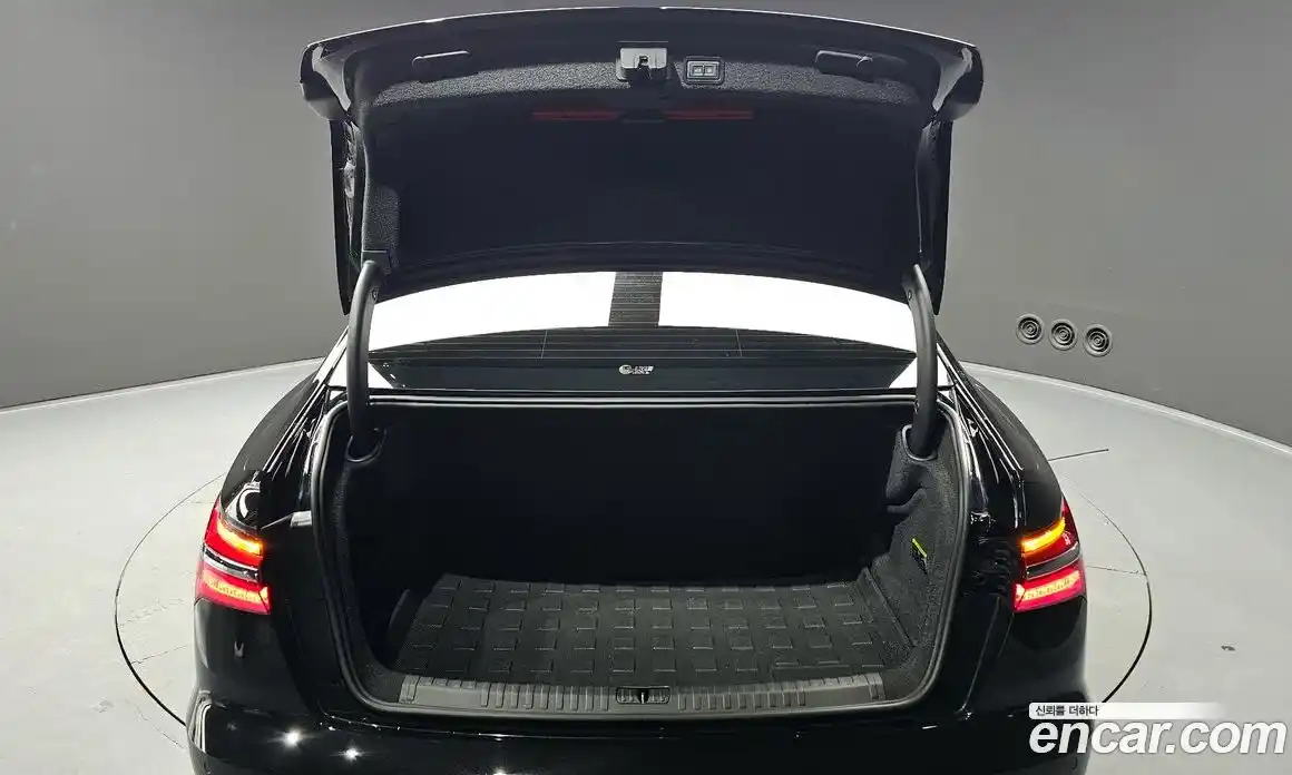 Audi A6 2023 2.0 Автомат в Москве № 196298, фото 20