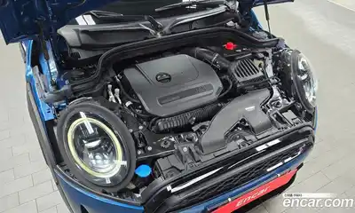 Mini Cooper 2023 2.0 Автомат в Москве № 197581, миниатюра 4