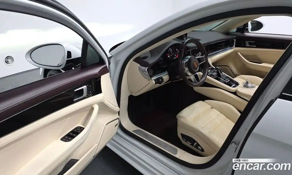 Porsche Panamera 2018 3.0 Автомат в Москве № 197648, фото 13