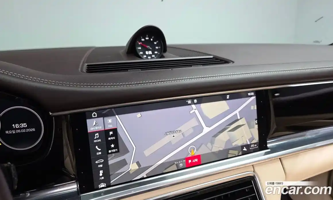 Porsche Panamera 2018 3.0 Автомат в Москве № 197648, фото 6