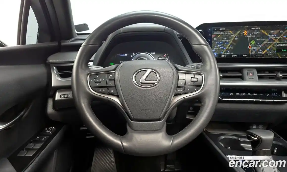 Lexus UX 2024 2.0 Автомат в Москве № 198827, фото 20