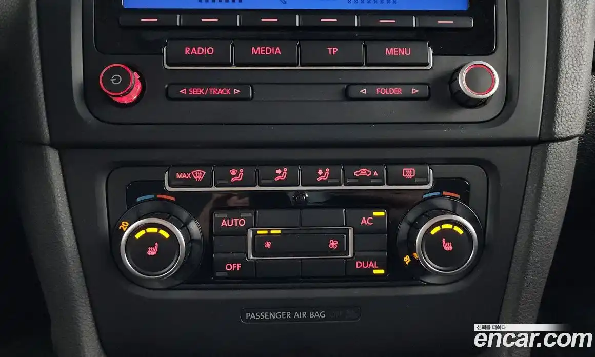 Volkswagen Golf 2010 2.0 Автомат в Москве № 199944, фото 16