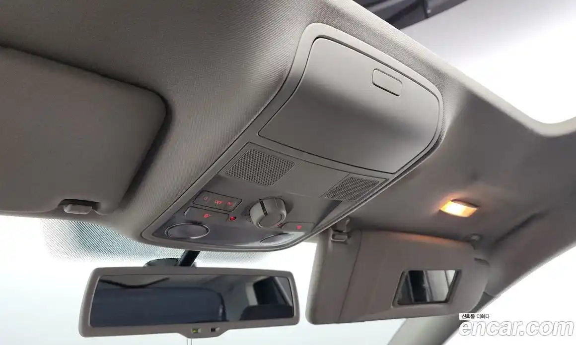 Volkswagen Golf 2010 2.0 Автомат в Москве № 199944, фото 4