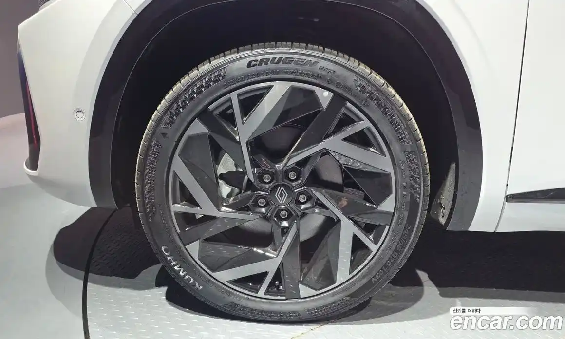 Renault Grand Koleos 2025 1.5 Автомат в Москве № 204054, фото 14