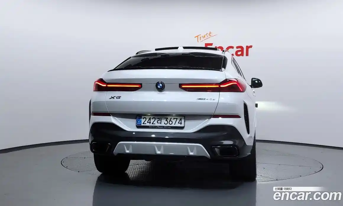 BMW X6 2025 3.0 Автомат в Москве № 210131, фото 1