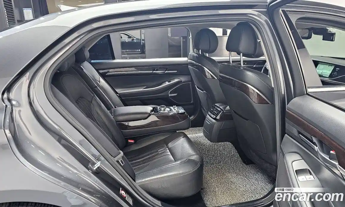 Genesis EQ900 2018 3.3 Автомат в Москве № 21807, фото 20