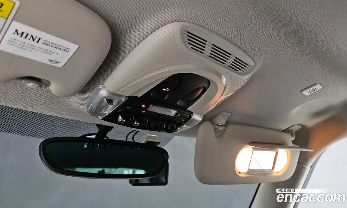 Mini Cooper 2019 1.5 Автомат в Москве № 221506, фото 17