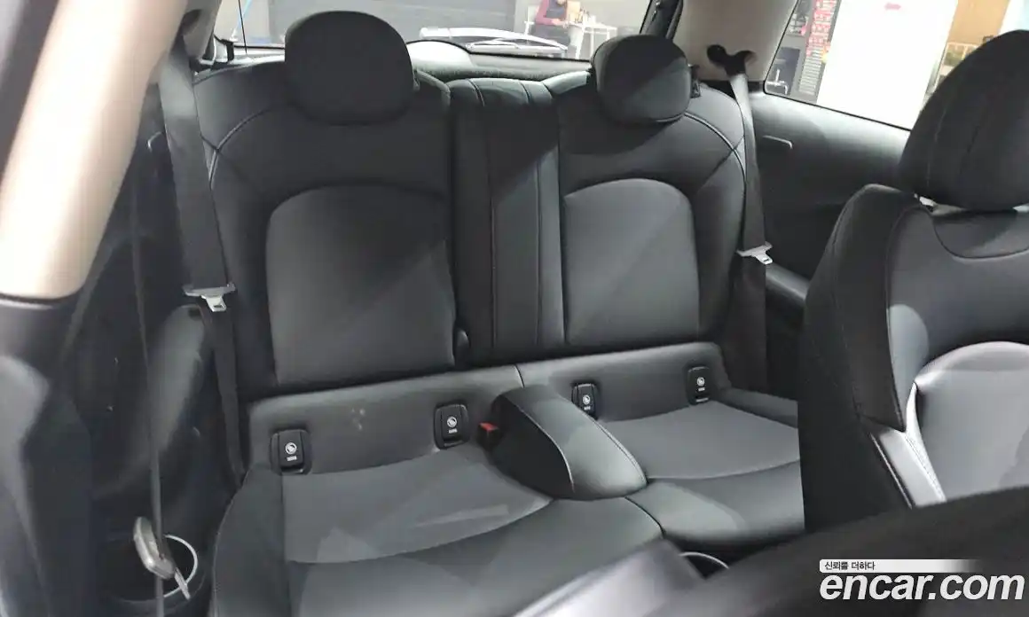 Mini Cooper 2019 1.5 Автомат в Москве № 221506, фото 19