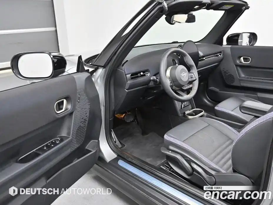 Mini Cooper Convertible 2025 2.0 Автомат в Москве № 225487, фото 17