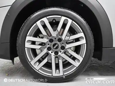 Mini Cooper Convertible 2025 2.0 Автомат в Москве № 225487, миниатюра 5