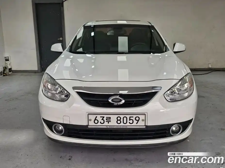 Renault SM3 2011 1.6 Автомат в Москве № 227384, фото 1