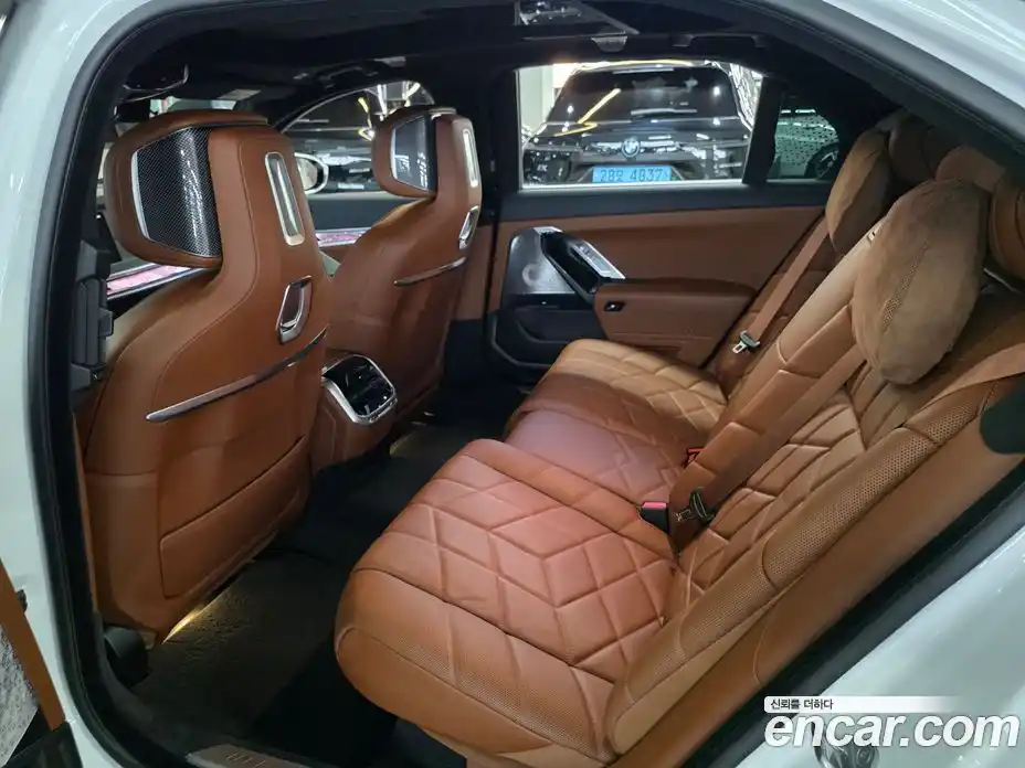 BMW 7-Series 2024 3.0 Автомат в Москве № 227801, фото 10