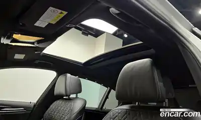 BMW 5-Series 2019 2.0 Автомат в Москве № 228656, миниатюра 6