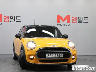 Mini Cooper 2017 1.5 Автомат в Москве № 228822, миниатюра 2