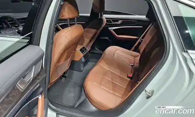 Audi A6 2023 2.0 Автомат в Москве № 229838, миниатюра 12