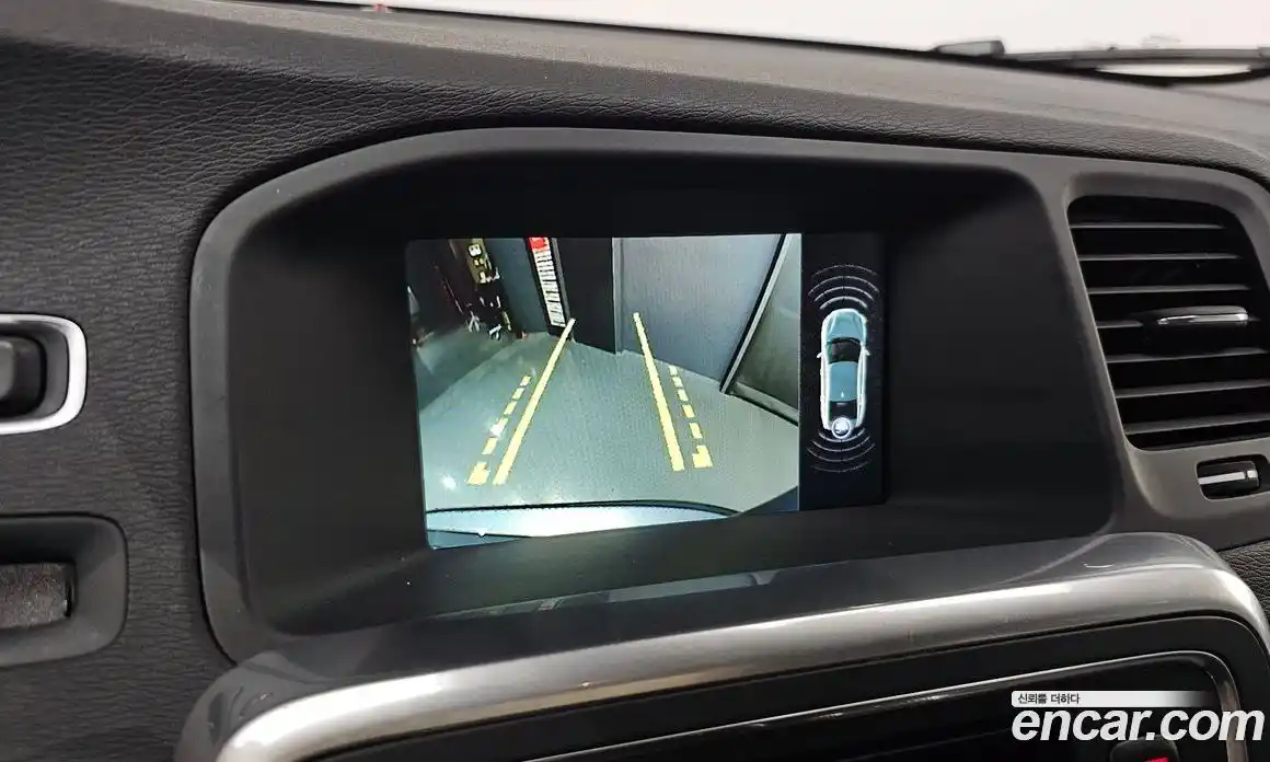 Volvo S60 2017 2.0 Автомат в Москве № 230474, фото 13