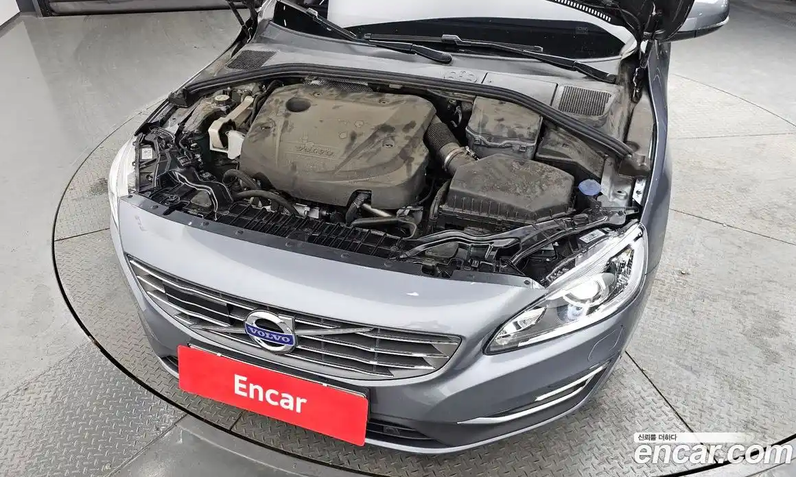 Volvo S60 2017 2.0 Автомат в Москве № 230474, фото 14