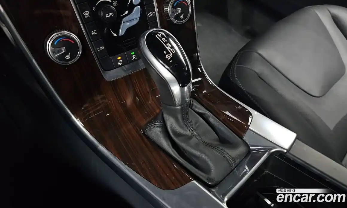 Volvo S60 2017 2.0 Автомат в Москве № 230474, фото 16