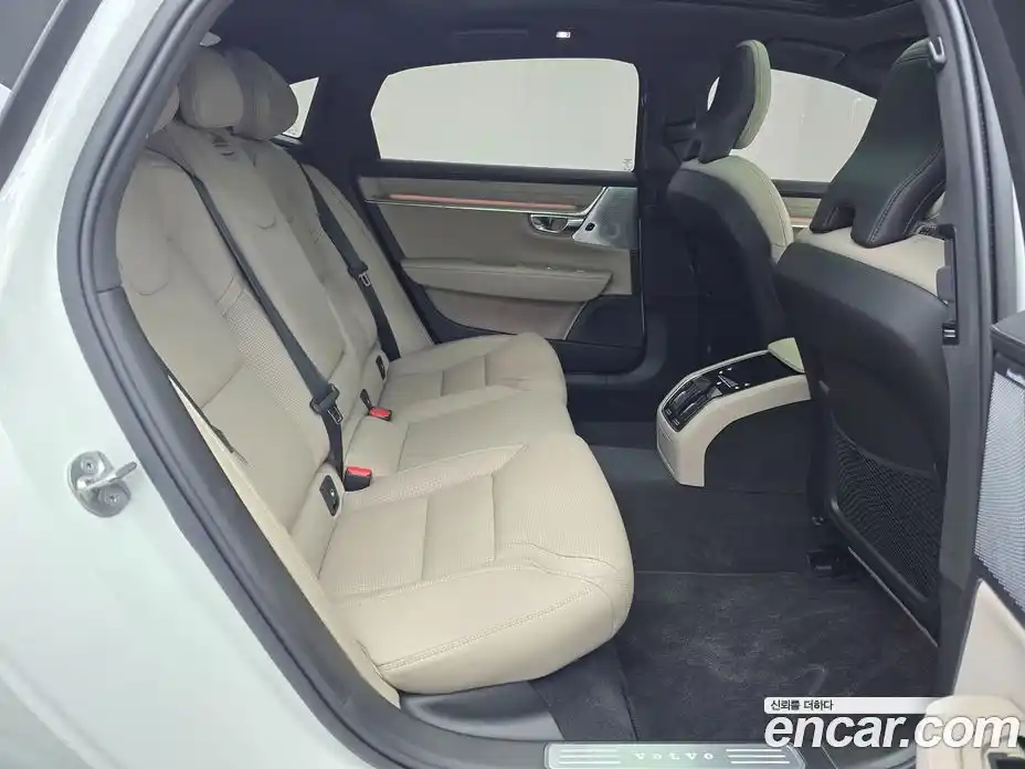 Volvo S90 2026 2.0 Автомат в Москве № 230750, фото 11