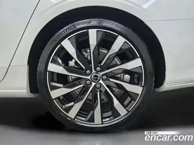 Volvo S90 2026 2.0 Автомат в Москве № 230750, миниатюра 5