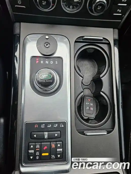 Land Rover Range-Rover 2012 4.4 Автомат в Москве № 231370, фото 15