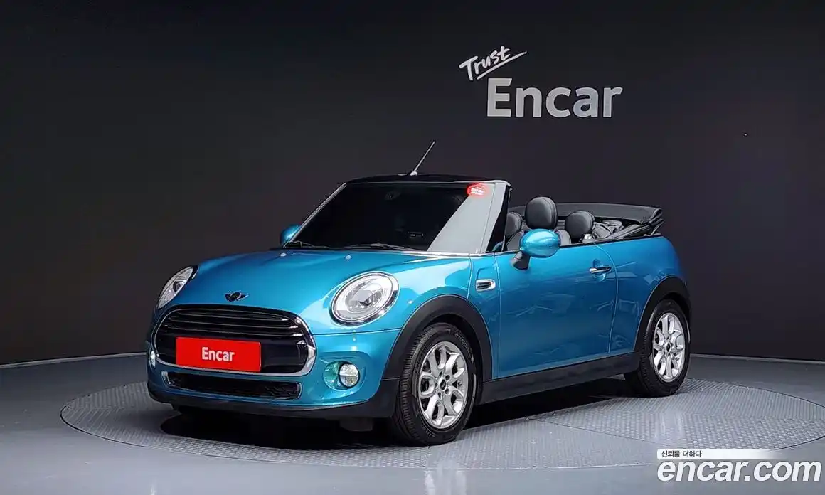 Mini Cooper Convertible 2016 1.5 Автомат в Москве № 231480, фото 20