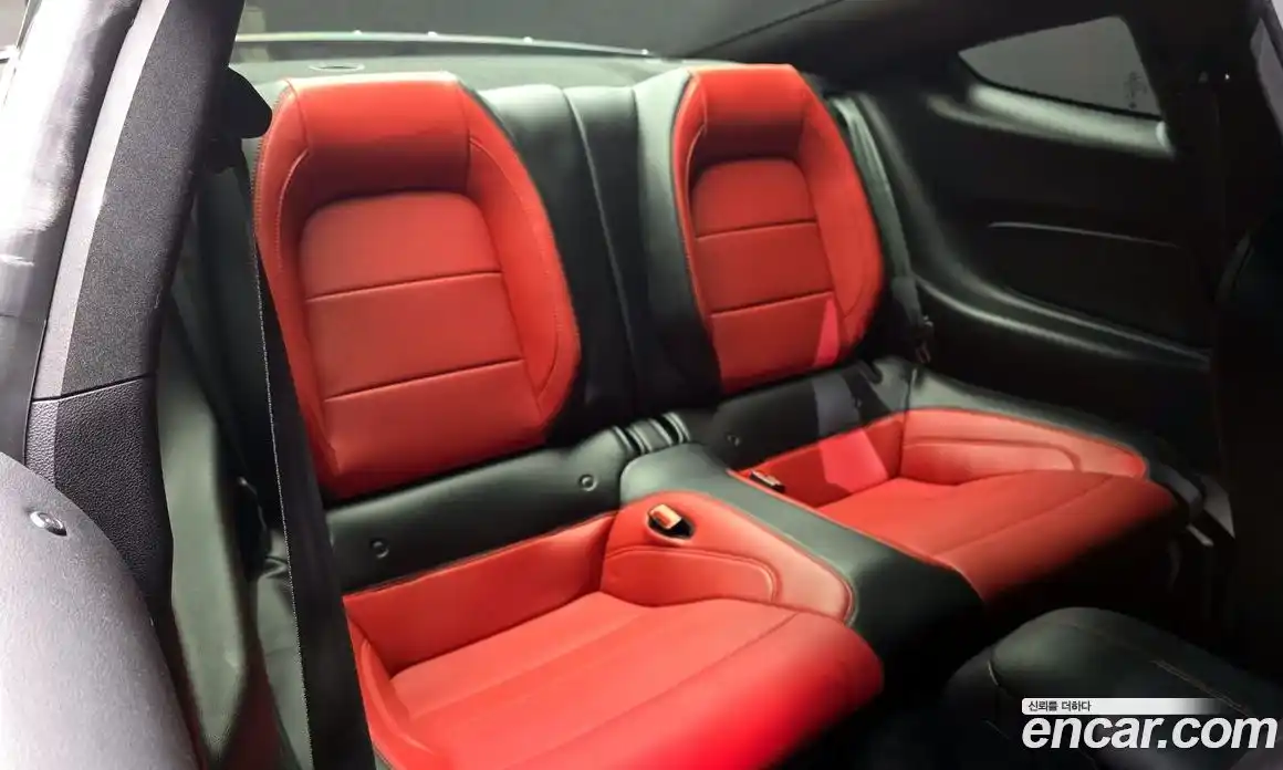 Ford Mustang 2019 2.3 Автомат в Москве № 233240, фото 12