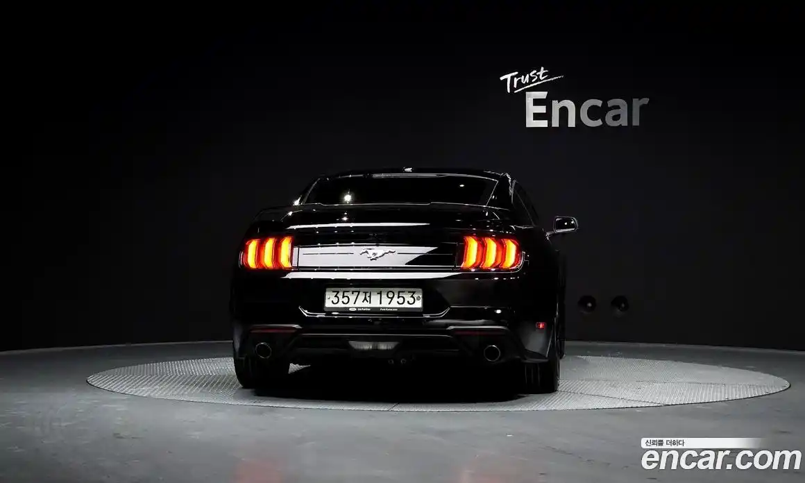 Ford Mustang 2019 2.3 Автомат в Москве № 233240, фото 4