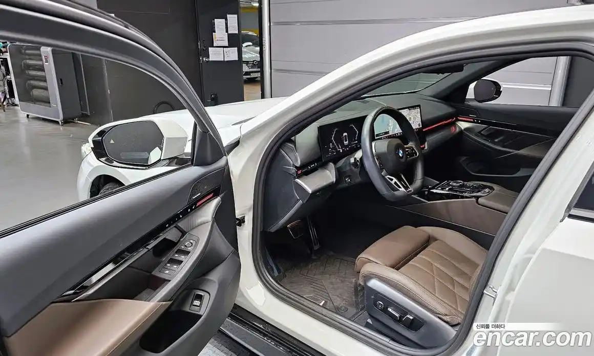 BMW 5-Series 2024 2.0 Автомат в Москве № 245926, фото 15