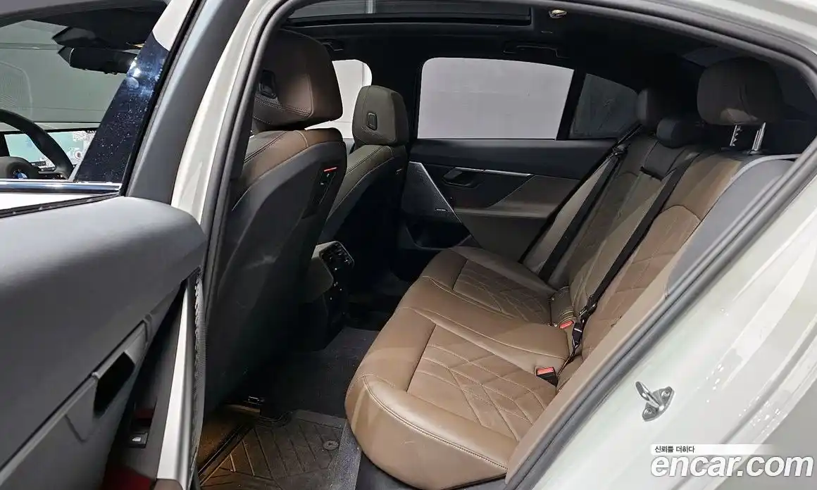 BMW 5-Series 2024 2.0 Автомат в Москве № 245926, фото 19