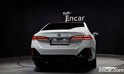 BMW 5-Series 2024 2.0 Автомат в Москве № 245926, миниатюра 10