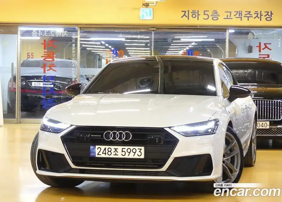 Audi A7 2022 3.0 Автомат в Москве № 250613, фото 1